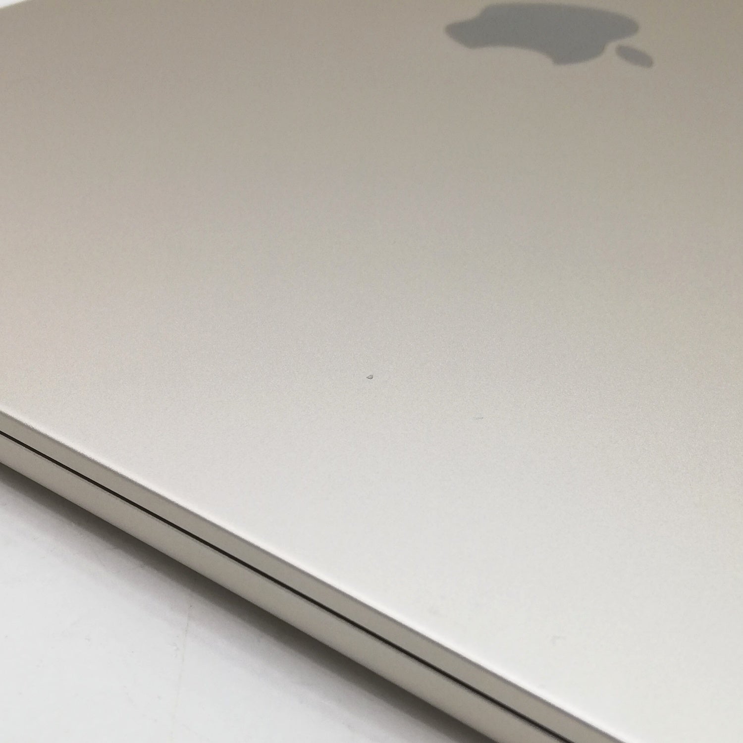 【美品】MacBook Air M2 512GB 16GB スターライト MacBook 中古 販売】MacBook Air M2 / 13インチ / 2022(2024