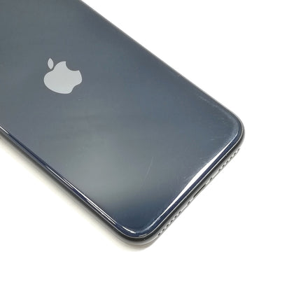 【中古iPhone販売強化月間8/31日20時まで！】iPhone SE 第3世代 / 2022 / 64GB / ミッドナイト / au版SIMフリー / ランク:C / MMYC3J/A / A2782 【中古品管理番号:36720】