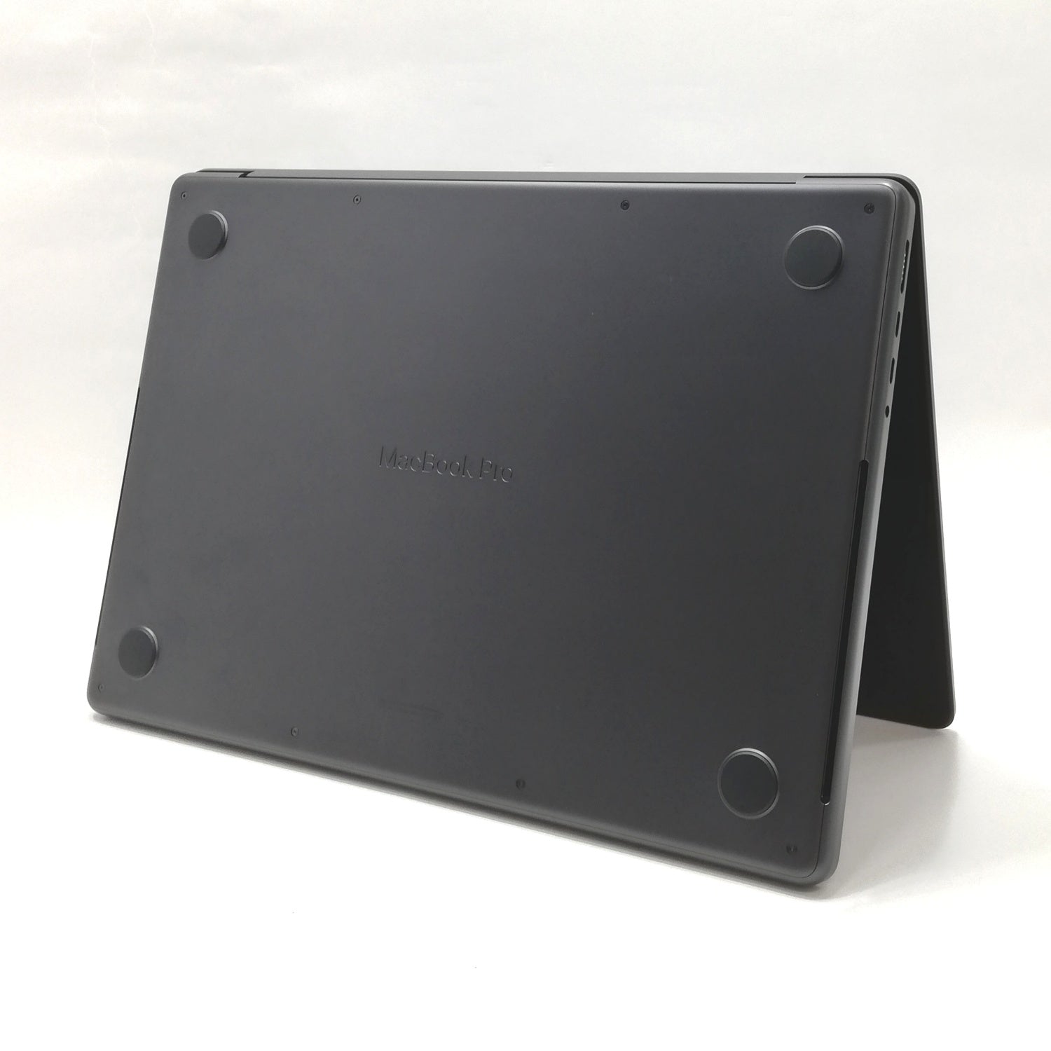 MacBook 中古 販売】MacBook Pro M4 / 14インチ / 2024 / 16GB