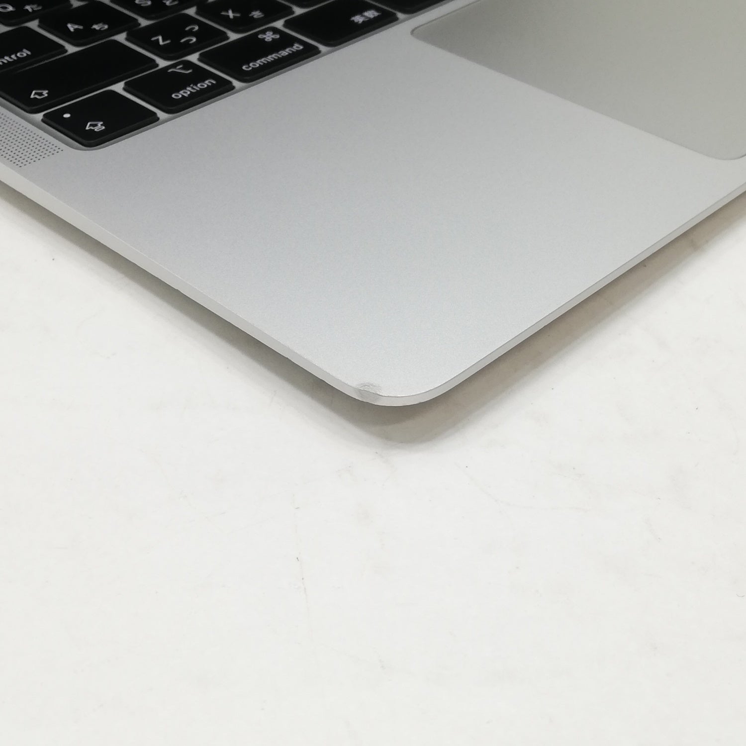 【美品】M1 Macbook Air シルバー 13inch 13.3インチMacBook Air [整備済製品] 8コアCPUと7コアGPUを搭載
