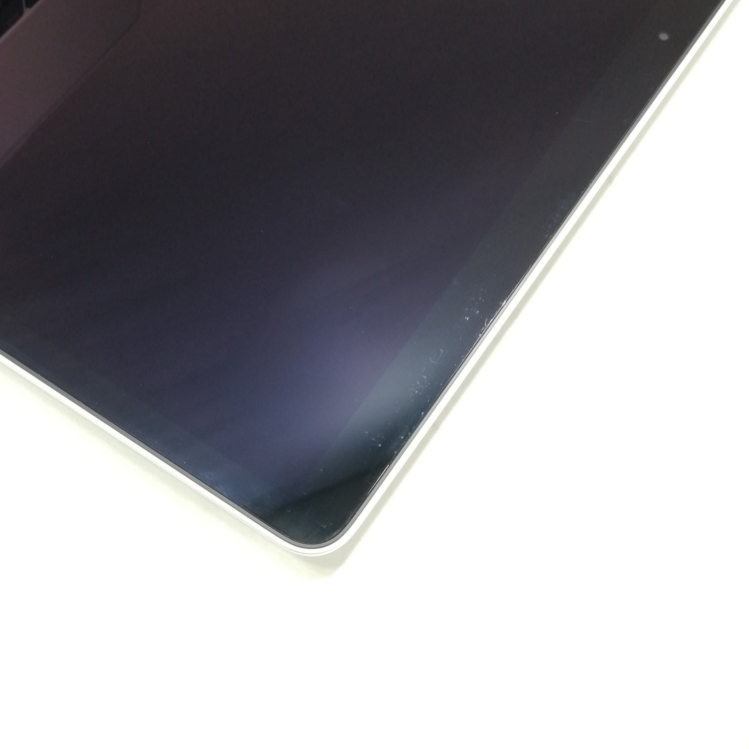 【新品同様】放電9回 MacBook air 13インチ シルバー MacBook Air 13インチ スキンシール ケース 新型 M4 M3 M2 M1