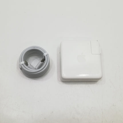 MacBook Pro Touch Bar / 13インチ / 2020 / 32GB / 1TB / シルバー / ランク:C / MWP72J/A / 【中古品管理番号:36771】