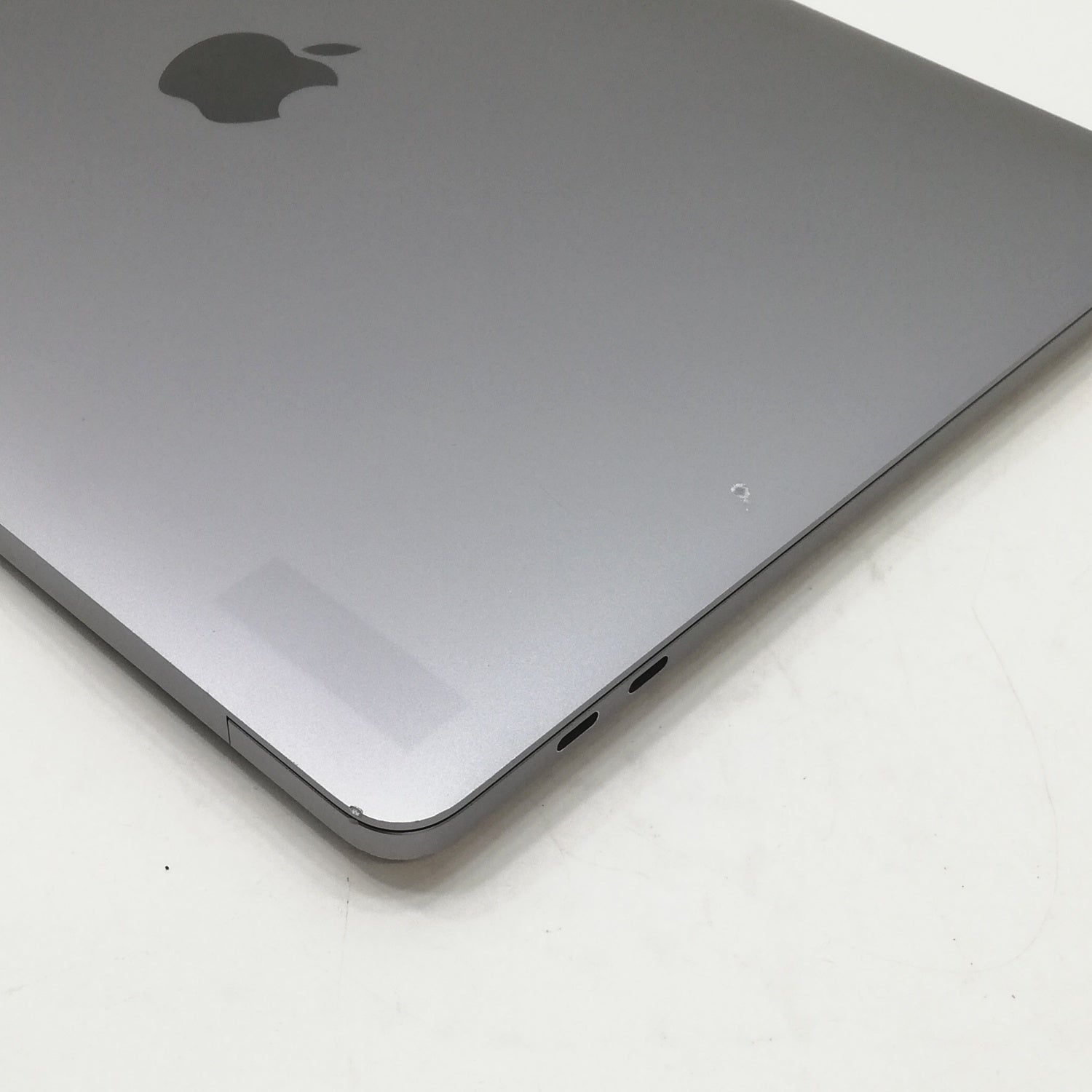 極美品 MacBook Pro 2020 i7 16GB 1TB スペースグレイ MacBook 中古 販売】MacBook Pro M1 / 13インチ / 2020 / 16GB