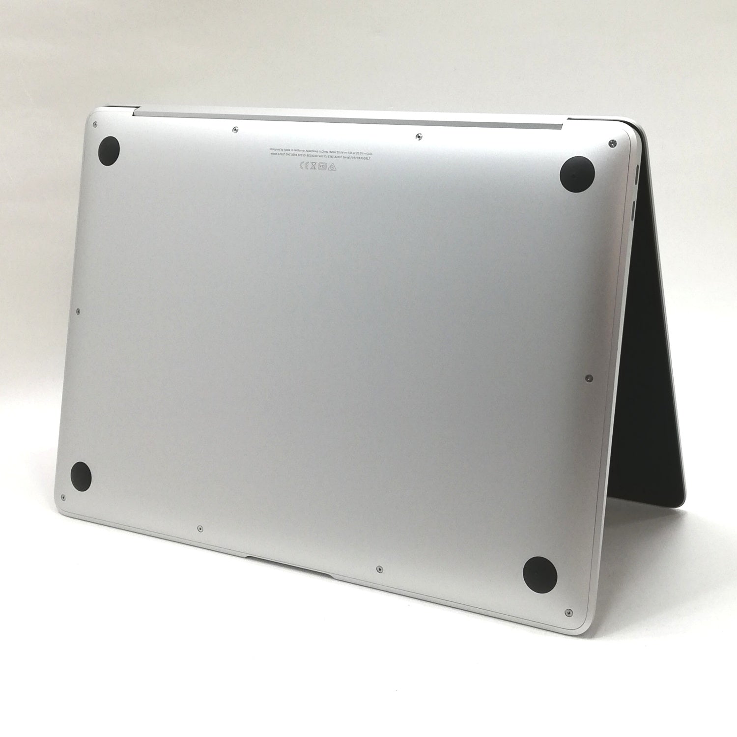 MacBook 中古 販売】MacBook Air M1 / 13インチ / Mid2020 / 8GB