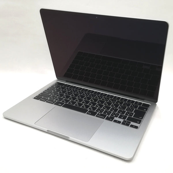 MacBook Air M2 / 13インチ / 2022 / 16GB / 256GB / シルバー / ランク:A / MLXY3J/A / 【中古品管理番号:36804】