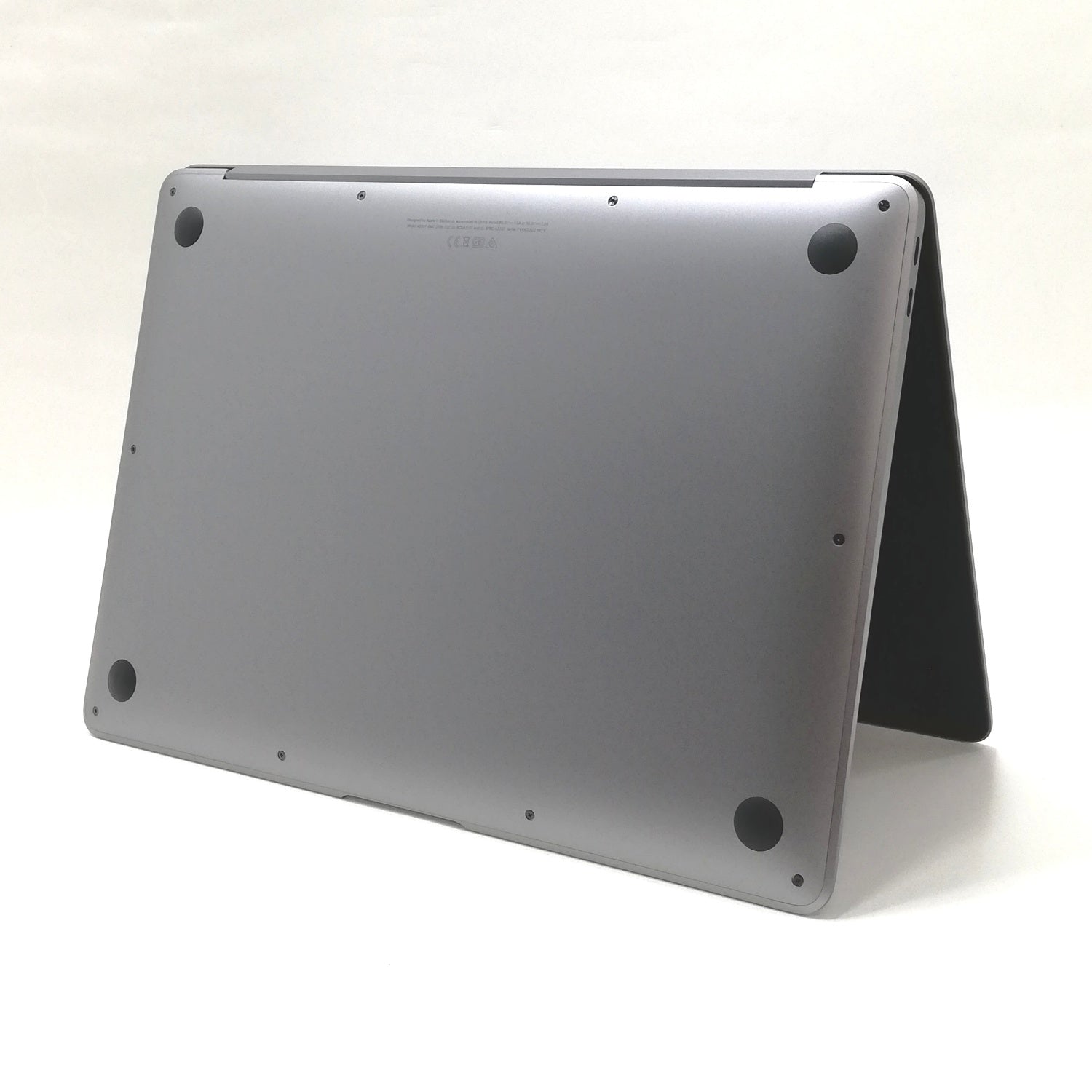 MacBook Air 13インチ M1 8GB/256GB スペースグレイ Amazon.co.jp: 【整備済み品】 Apple MacBook Air M1 2020(13
