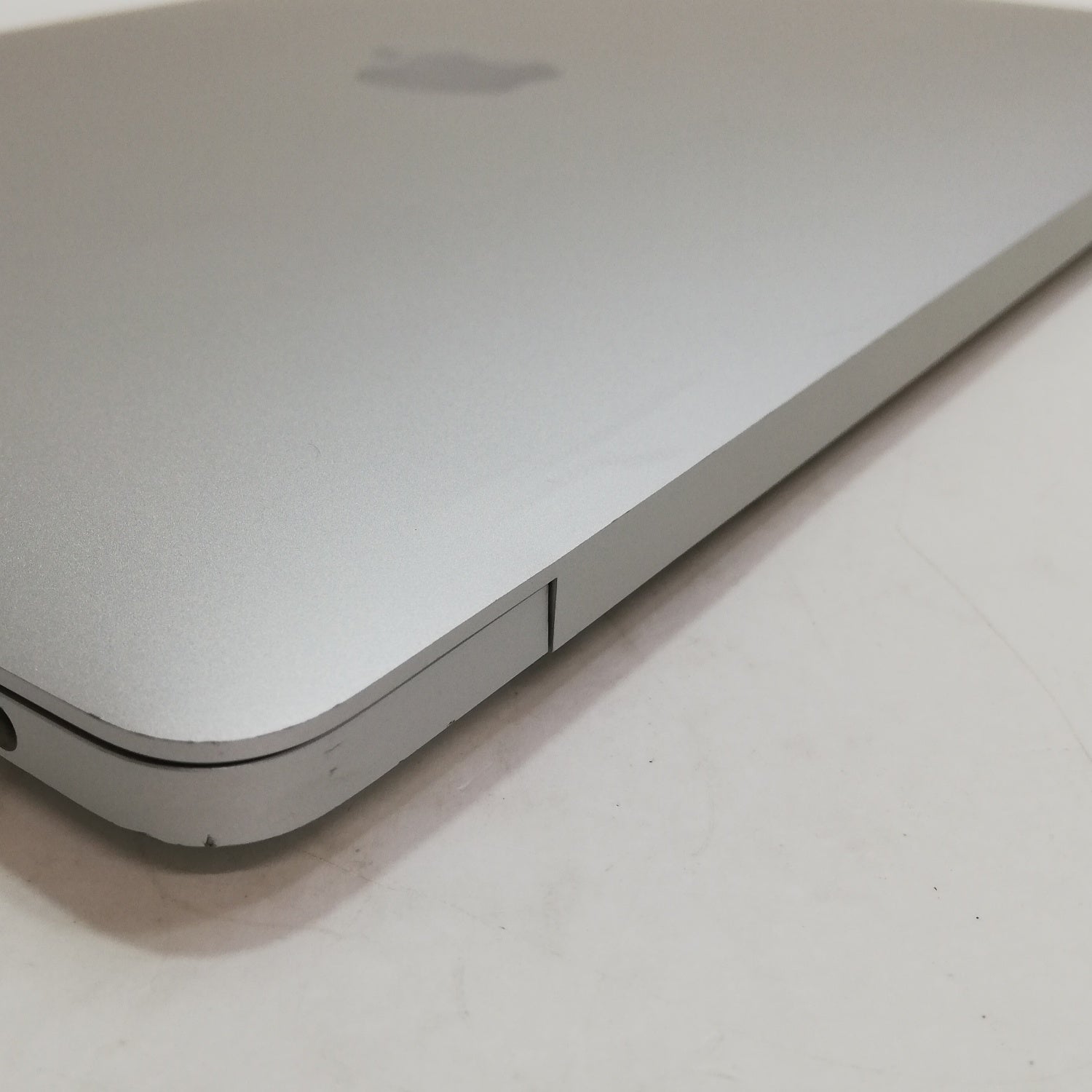 最終価格　出品今週まで！！【M1】MacBook Air シルバー Apple MacBook Air Retinaディスプレイ 13.3 MGN93J/A [シルバー