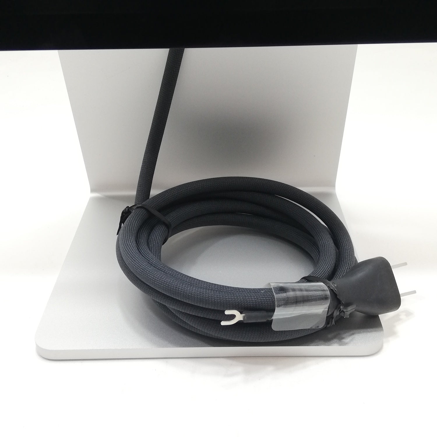 【中古】Studio Display ナノテクスチャー 高さ傾き調整可 Apple純正ディスプレイ 中古 販売】Studio Display Nanotextureガラス