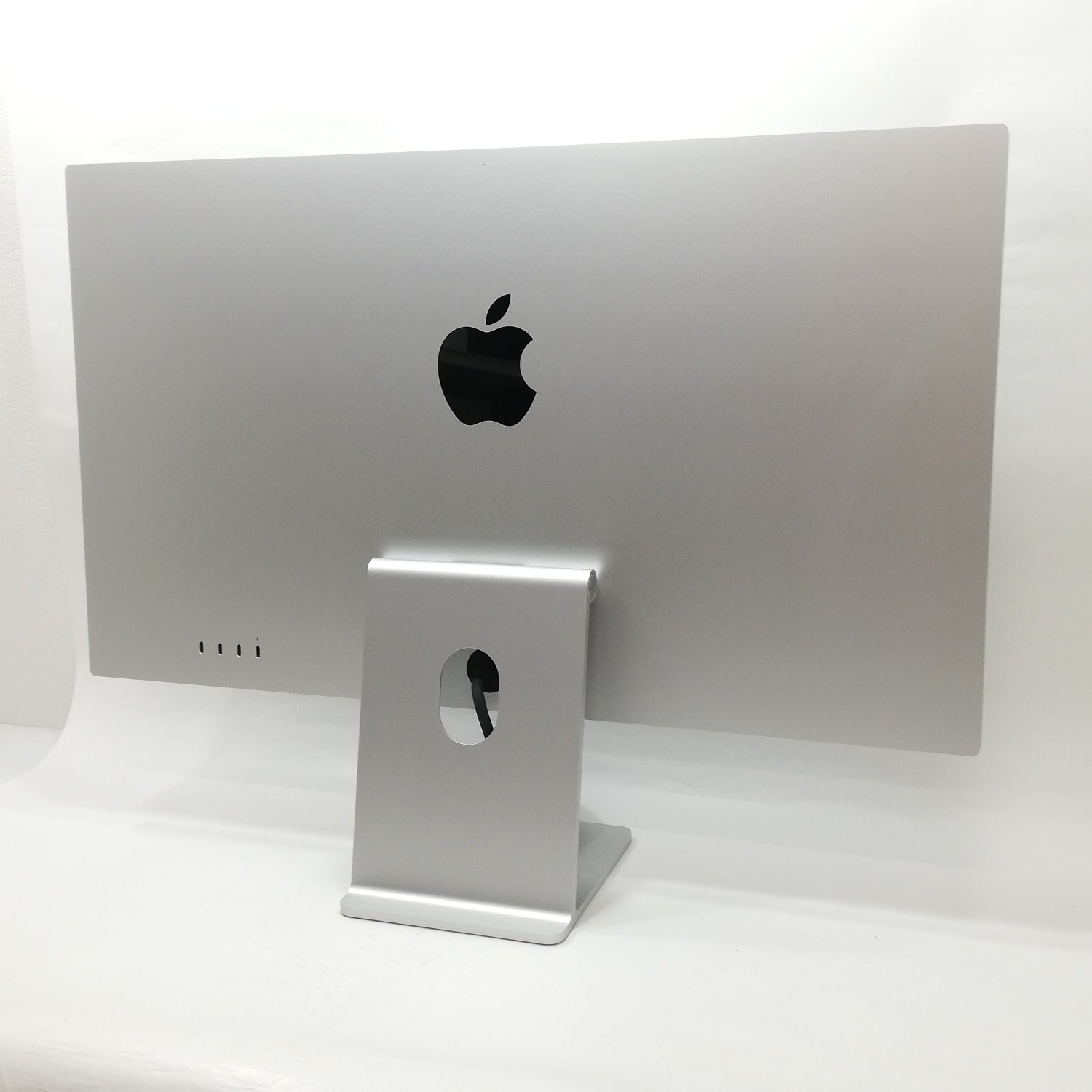 Studio 中古 販売】Studio Display Nanotextureガラス - 傾きを調整