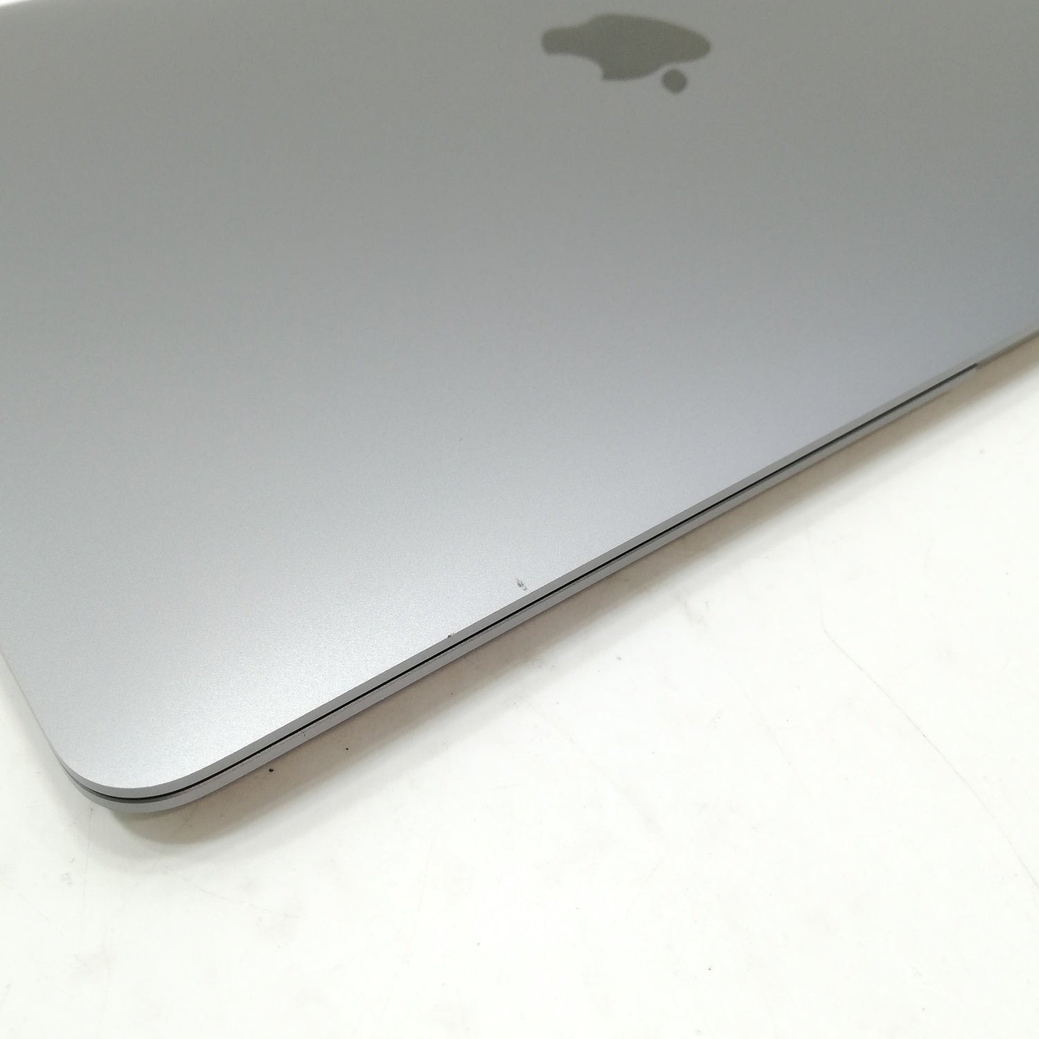 MacBook air M1 スペースグレー 8GB 256GB 中古美品 MacBook 中古 販売】MacBook Air M1 / 13インチ / Mid2020 / 8GB