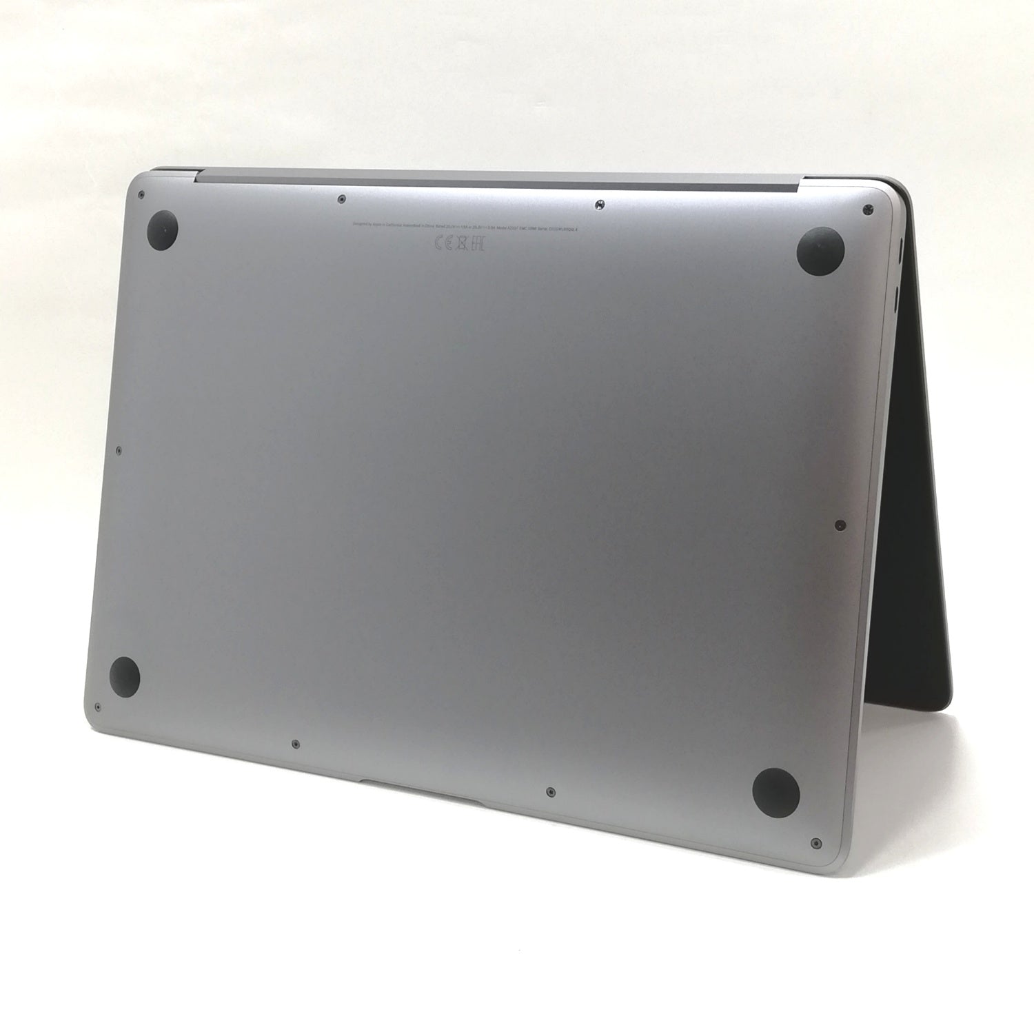 MacBook 中古 販売】MacBook Air M1 / 13インチ / Mid2020 / 8GB
