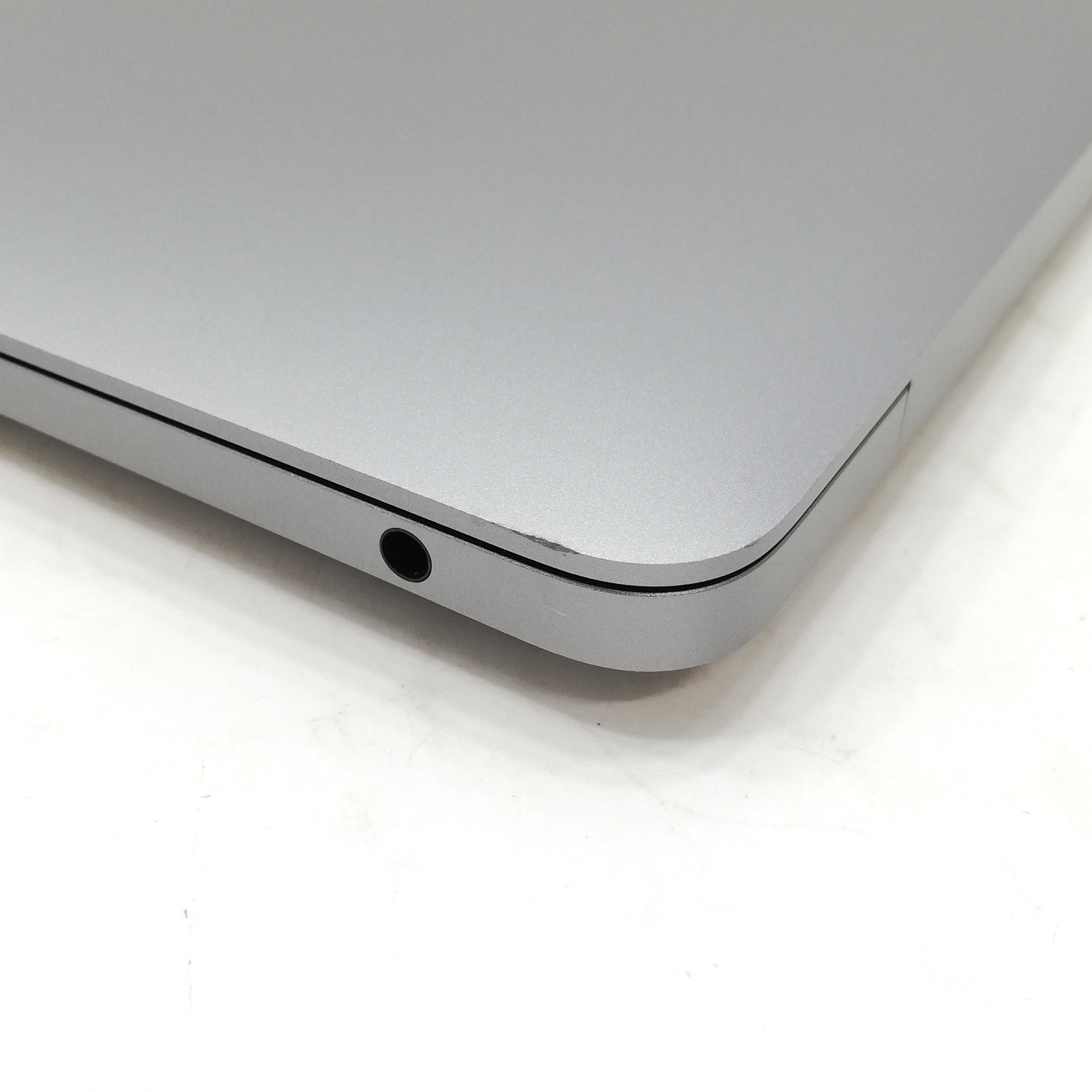 M1 Macbook Air MGN63J/A スペースグレイ hatamarket_am-00001