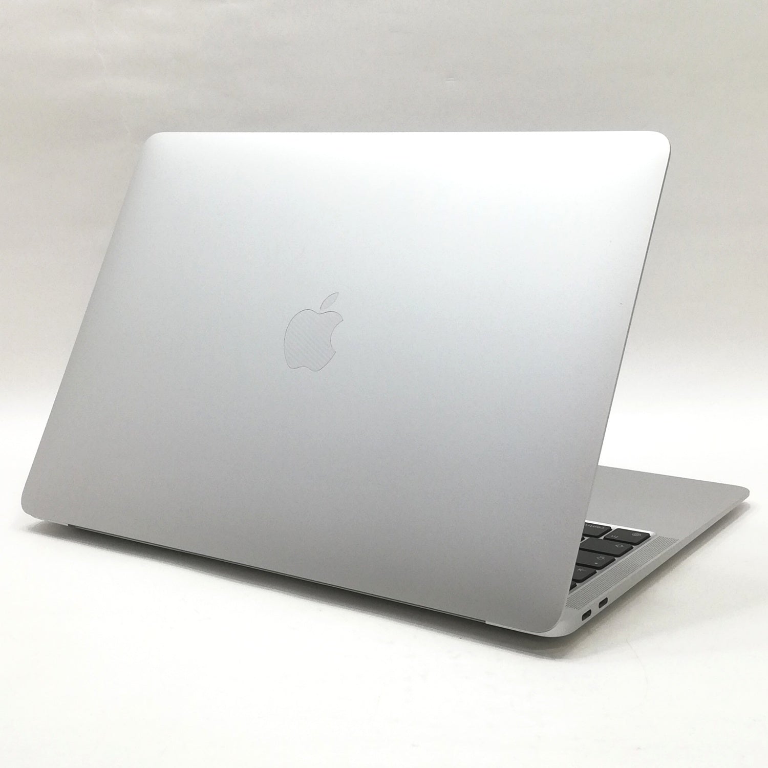 MacBook 中古 販売】MacBook Air M1 / 13インチ / Mid2020 / 8GB