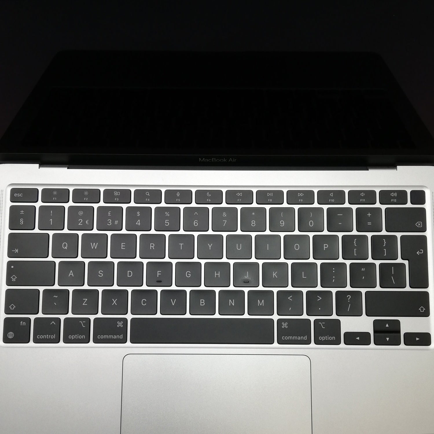 MacBook Air M1 8GB 256GB シルバー【美品】 MacBook 中古 販売】MacBook Air M1 / 13インチ / Mid2020 / 8GB