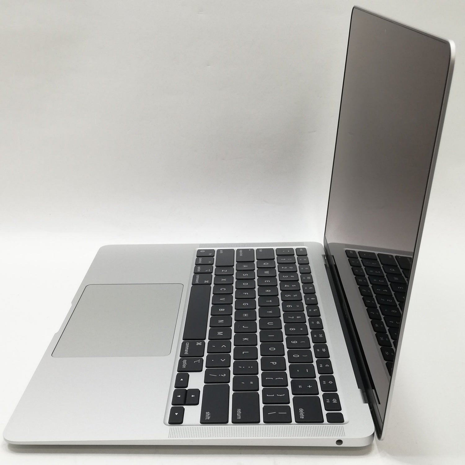 MacBookAir シルバー 13インチ 2020年製 M1 SSD256GB MacBook Air Apple Macbook 13インチ M1 2020 CTO ノート