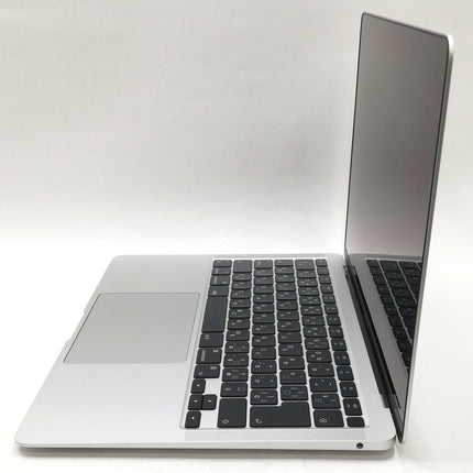 MacBook Air M1 / 13インチ / Mid2020 / 8GB / 256GB / シルバー / ランク:B / MGN93J/A / 【中古品管理番号:36851】