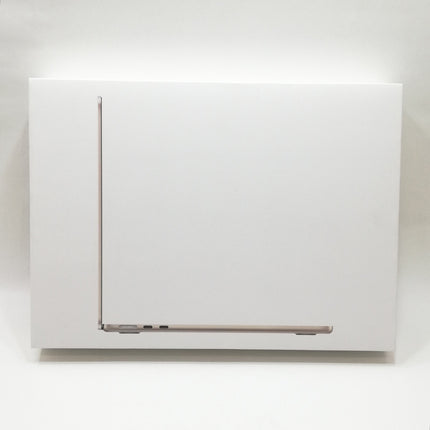 MacBook Air M2 / 13インチ / 2022(2024) / 16GB / 256GB / スターライト / ランク:A / MC7W4J/A / 【中古品管理番号:36855】
