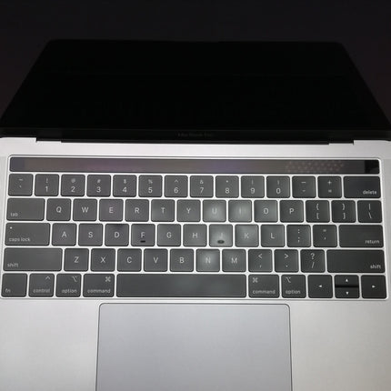 MacBook Pro Touch Bar / 13インチ / 2019 / 16GB / 512GB / スペースグレイ / ランク:B / MV972J/A / 【中古品管理番号:36863】