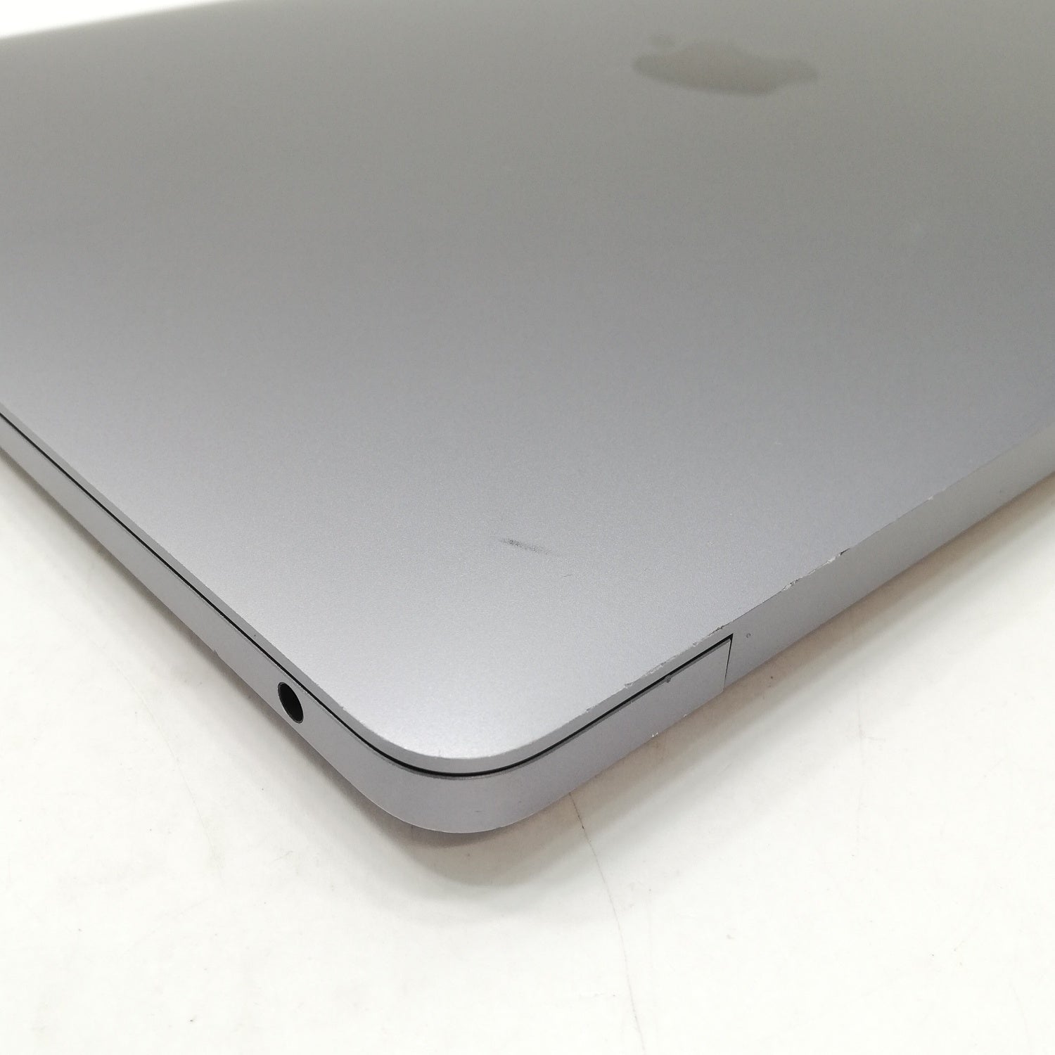 美品MacBook Air 2020 M1 SSD512G 8Gスペースグレイ MacBook 中古 販売】MacBook Air M1 / 13インチ / Mid2020 / 8GB