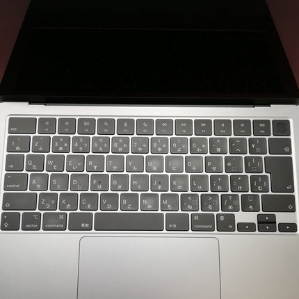 MacBook Air M2 / 13インチ / 2022 / 16GB / 512GB / スペースグレイ / ランク:B / MLXX3J/A / 【中古品管理番号:36898】