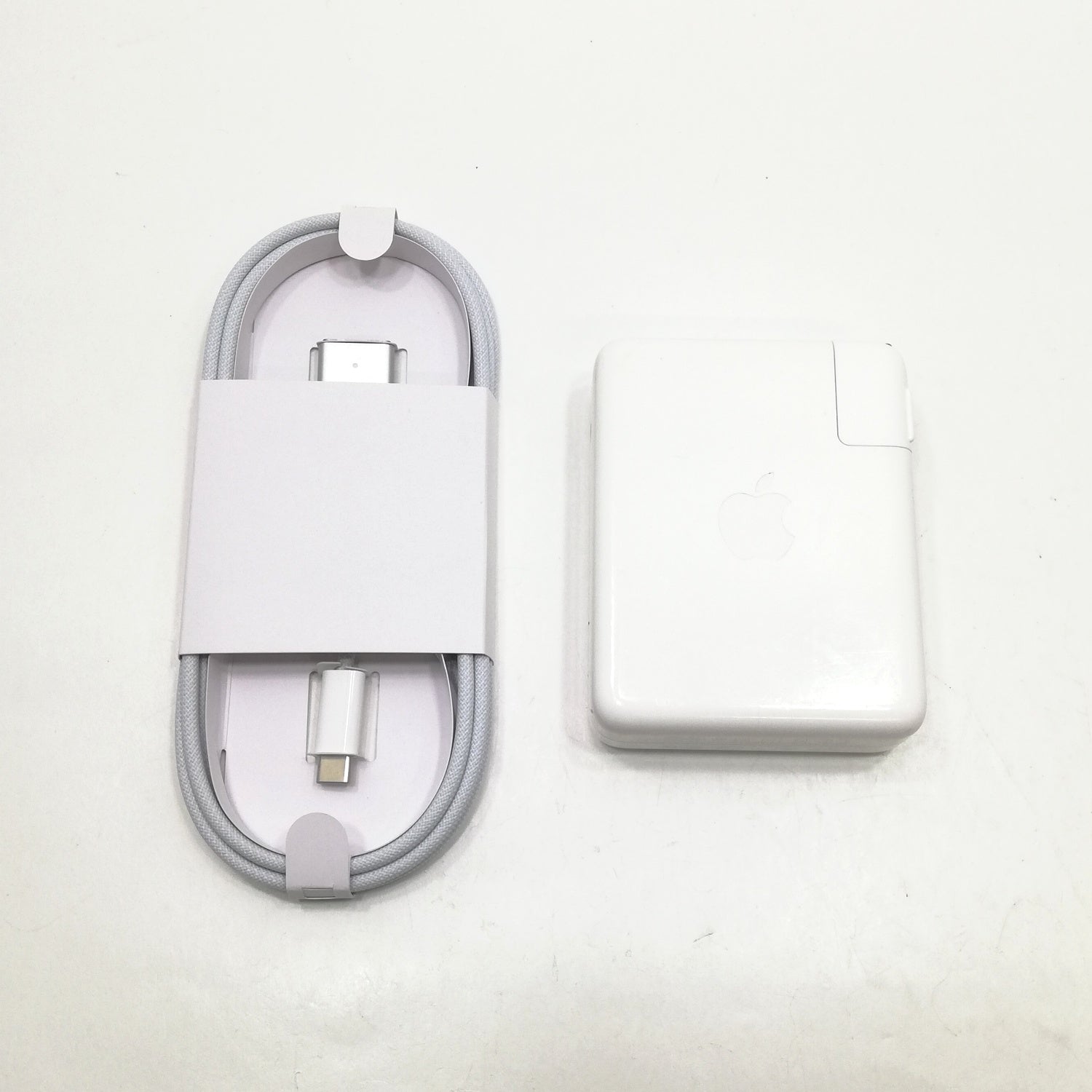 【週末限定値下げ！】超美品　MacBook 12インチ 本体　付属品完備 中古MacBook - リコレ！|ビックカメラグループ ソフマップの中古