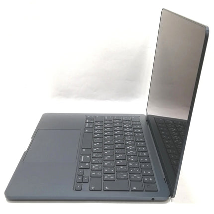 MacBook Air M2 / 13インチ / 2022 / 8GB / 256GB / ミッドナイト / ランク:A / MLY33J/A / 【中古品管理番号:36945】