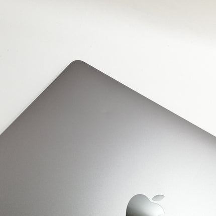 【決算セール！9/30火20時まで】MacBook Air M1 / 13インチ / Mid2020 / 8GB / 256GB / スペースグレイ / ランク:C / MGN63J/A / 【中古品管理番号:36970】