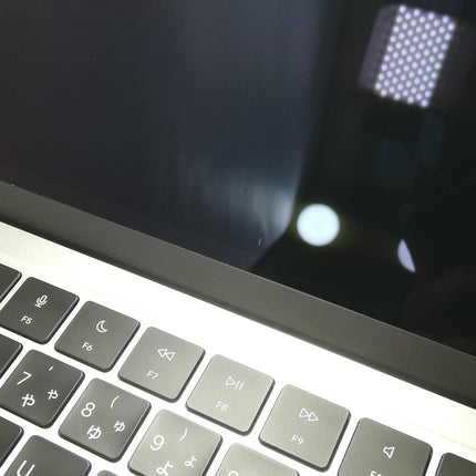 MacBook Air M2 / 13インチ / 2022 / 8GB / 512GB / シルバー / ランク:C / MLY03J/A / 【中古品管理番号:36982】