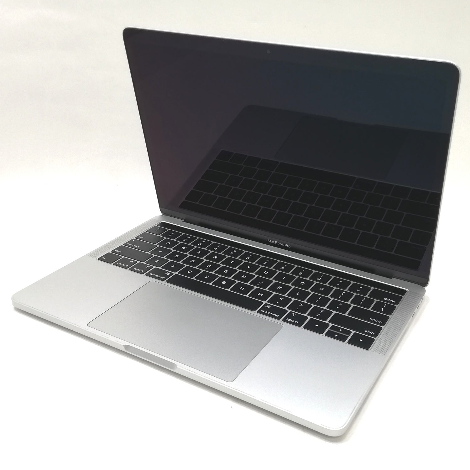 MacBook Pro Touch Bar / 13インチ / 2018 / 16GB / 512GB / シルバー / ランク:C / MR9V2J/A / 【中古品管理番号:36986】