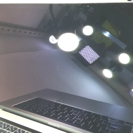 【決算セール！9/30火20時まで】MacBook Pro Touch Bar / 16インチ / 2019 / 16GB / 512GB / シルバー / ランク:B / MVVL2J/A / 【中古品管理番号:36993】