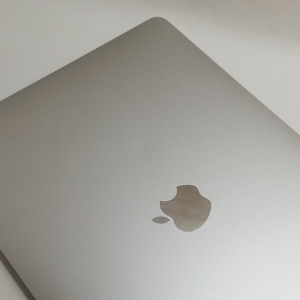 【決算セール！9/30火20時まで】MacBook Air M1 / 13インチ / Mid2020 / 16GB / 256GB / シルバー / ランク:C / MGN93J/A / 【中古品管理番号:37007】