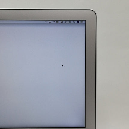 【決算セール！9/30火20時まで】MacBook Air / 13インチ / 2017 / 8GB / 128GB / シルバー / ランク:B / MQD32J/A / 【中古品管理番号:37041】