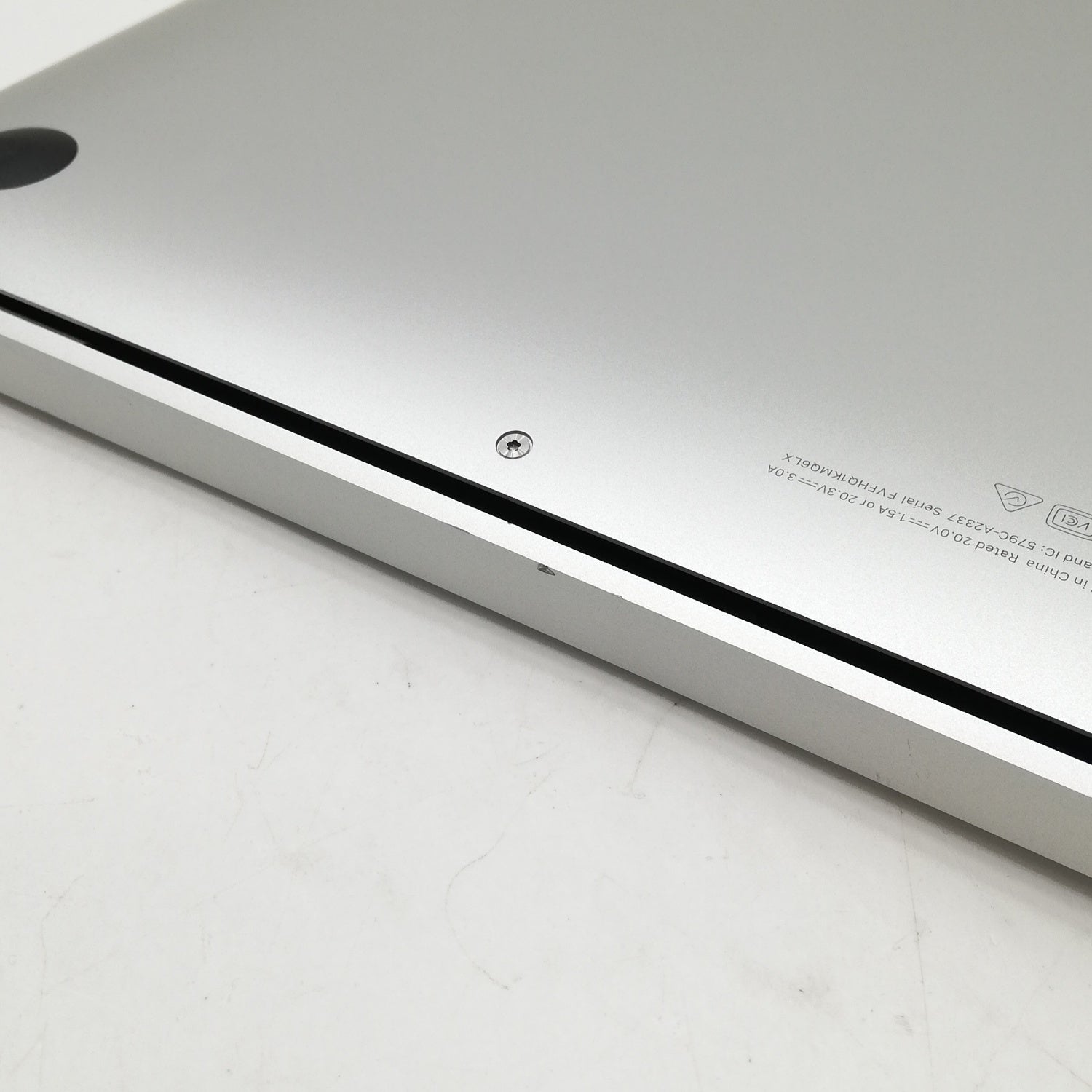 MacBook 中古 販売】MacBook Air M1 / 13インチ / Mid2020