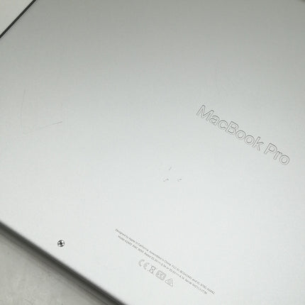 【決算セール！9/30火20時まで】MacBook Pro M1 Pro / 14インチ / 2021 / 16GB / 512GB / シルバー / ランク:B / MKGR3J/A / 【中古品管理番号:37158】