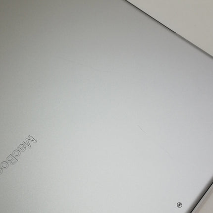 MacBook Pro M2MAX / 16インチ / 2023 / 32GB / 1TB / シルバー / ランク:C / MNWE3J/A / 【中古品管理番号:37178】