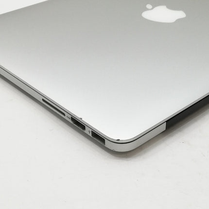 MacBook Pro Retina Display / 13インチ / Mid 2014 / 8GB / 512GB / シルバー / ランク:D / MGX92J/A / 【中古品管理番号:37198】