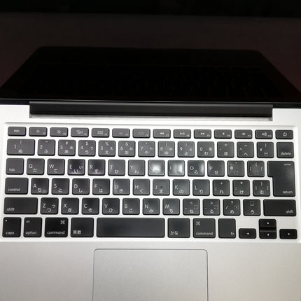 MacBook Pro Retina Display / 13インチ / Late 2013 / 8GB / 256GB / シルバー / ランク:C / ME865J/A / 【中古品管理番号:37199】