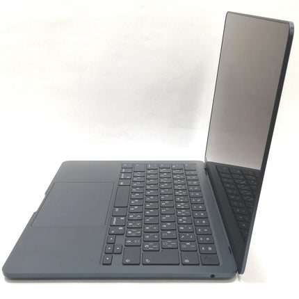 MacBook Air M2 / 13インチ / 2022 / 8GB / 256GB / ミッドナイト / ランク:B / MLY33J/A / 【中古品管理番号:37200】