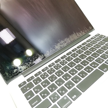 MacBook Pro Retina Display / 13インチ / Mid 2014 / 16GB / 256GB / シルバー / ランク:C / MGX82J/A / 【中古品管理番号:37203】