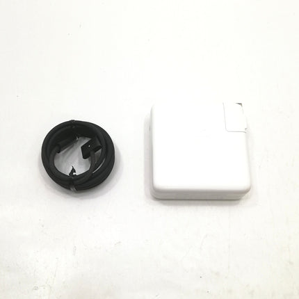 MacBook Pro M3Pro / 14インチ / 2023 / 18GB / 512GB / スペースブラック / ランク:B / MRX33J/A / 【中古品管理番号:37224】