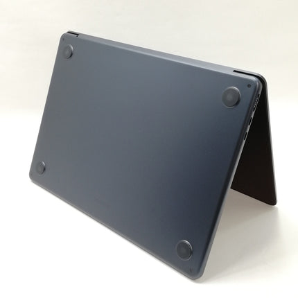 MacBook Air M3 / 13インチ / 2024 / 16GB / 256GB / ミッドナイト / ランク:B / MC8K4J/A / 【中古品管理番号:37230】