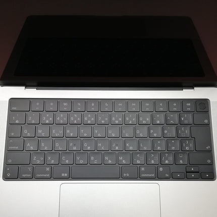 MacBook Pro M1 Pro / 14インチ / 2021 / 16GB / 512GB / シルバー / ランク:C / MKGR3J/A / 【中古品管理番号:37237】