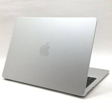 MacBook Air M2 / 13インチ / 2022 / 8GB / 256GB / シルバー / ランク:B / MLXY3J/A / 【中古品管理番号:37240】
