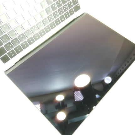 MacBook Air M2 / 13インチ / 2022 / 8GB / 256GB / シルバー / ランク:B / MLXY3J/A / 【中古品管理番号:37240】