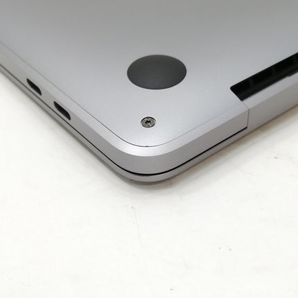 MacBook Pro M2 / 13インチ / 2022 / 8GB / 256GB / スペースグレイ / ランク:A / MNEH3J/A / 【中古品管理番号:37242】