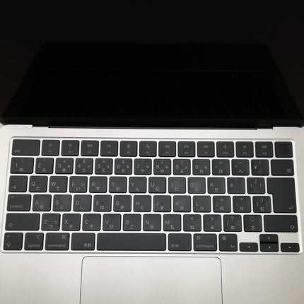 MacBook Air M3 / 13インチ / 2024 / 16GB / 256GB / スターライト / ランク:B / MC8J4J/A / 【中古品管理番号:37244】