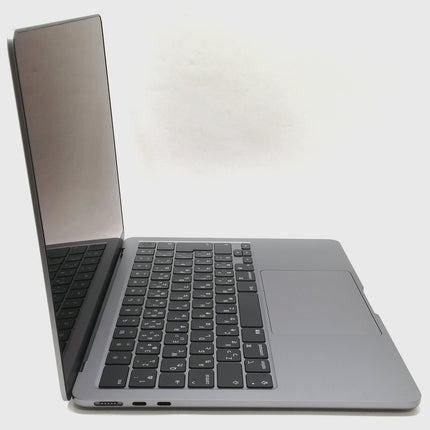 MacBook Air M2 / 13インチ / 2022 / 8GB / 256GB / スペースグレイ / ランク:B / MLXW3J/A / 【中古品管理番号:37246】