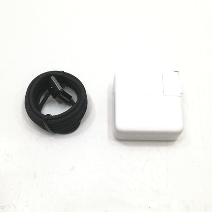 MacBook Air M2 / 13インチ / 2022 / 8GB / 256GB / スペースグレイ / ランク:B / MLXW3J/A / 【中古品管理番号:37246】
