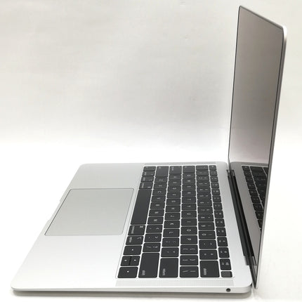 MacBook Air Retina Display / 13インチ / 2019 / 16GB / 1TB / シルバー / ランク:C / MVFL2J/A / 【中古品管理番号:37254】