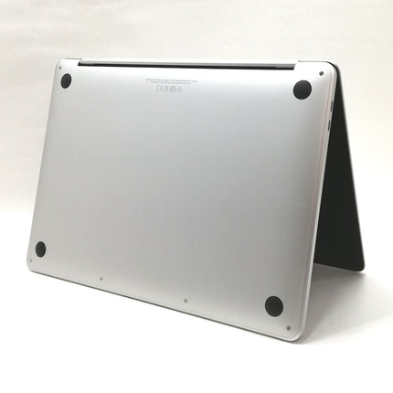 MacBook Pro M2 / 13インチ / 2022 / 24GB / 2TB / シルバー / ランク:A / MNEQ3J/A / 【中古品管理番号:37256】